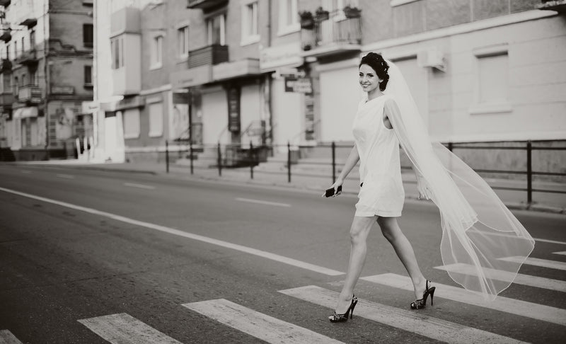 Perfumes Tips : The Perfect Scent for a Bride